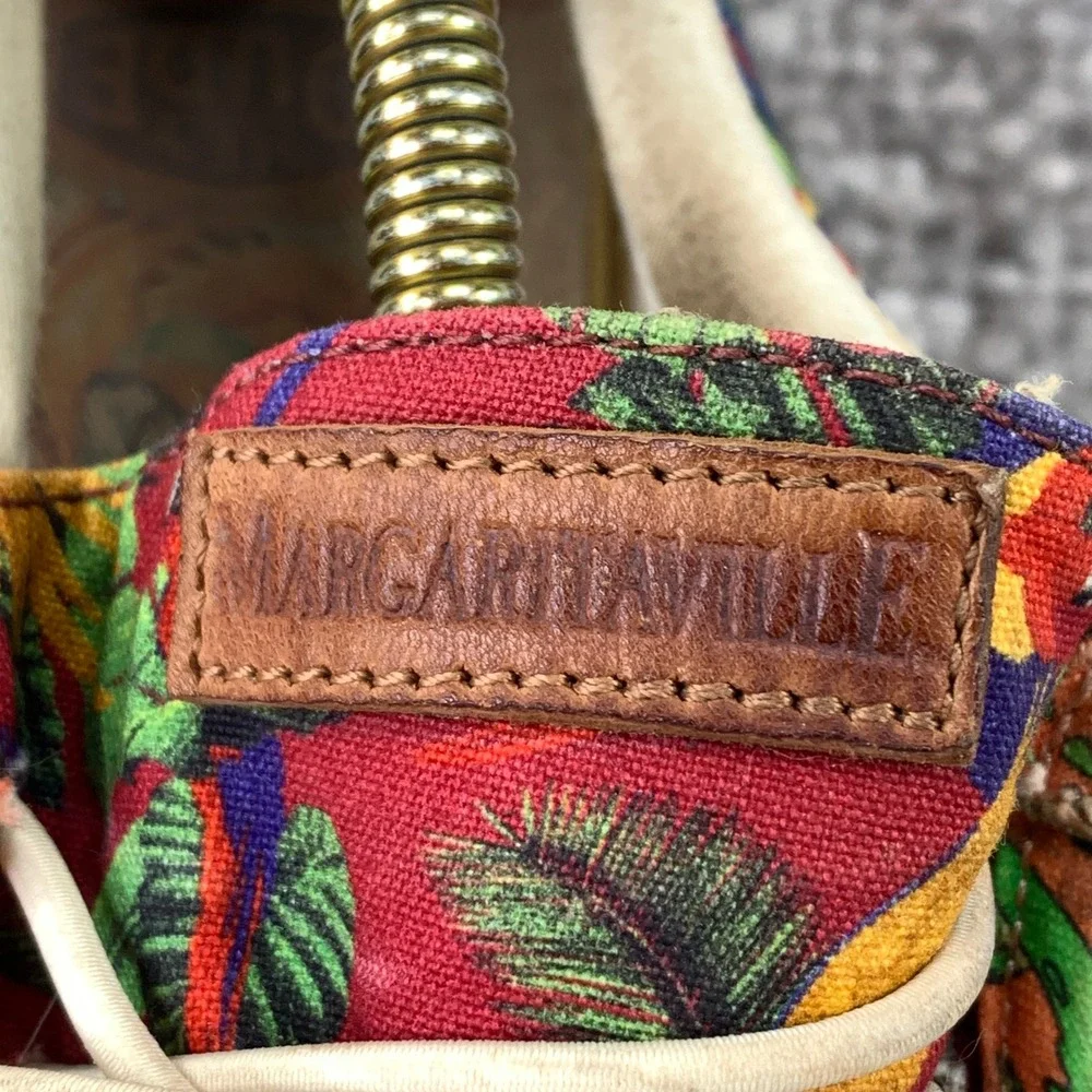 Hey Dude Wally Margaritaville Loafers Mens Size 8 Multi Color Tropical Parrot